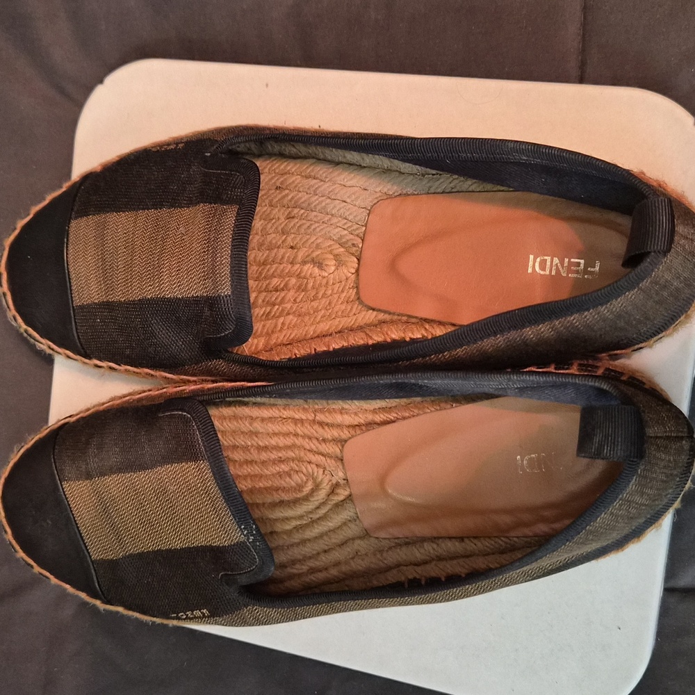 Fendi Black and Tan Espadrilles